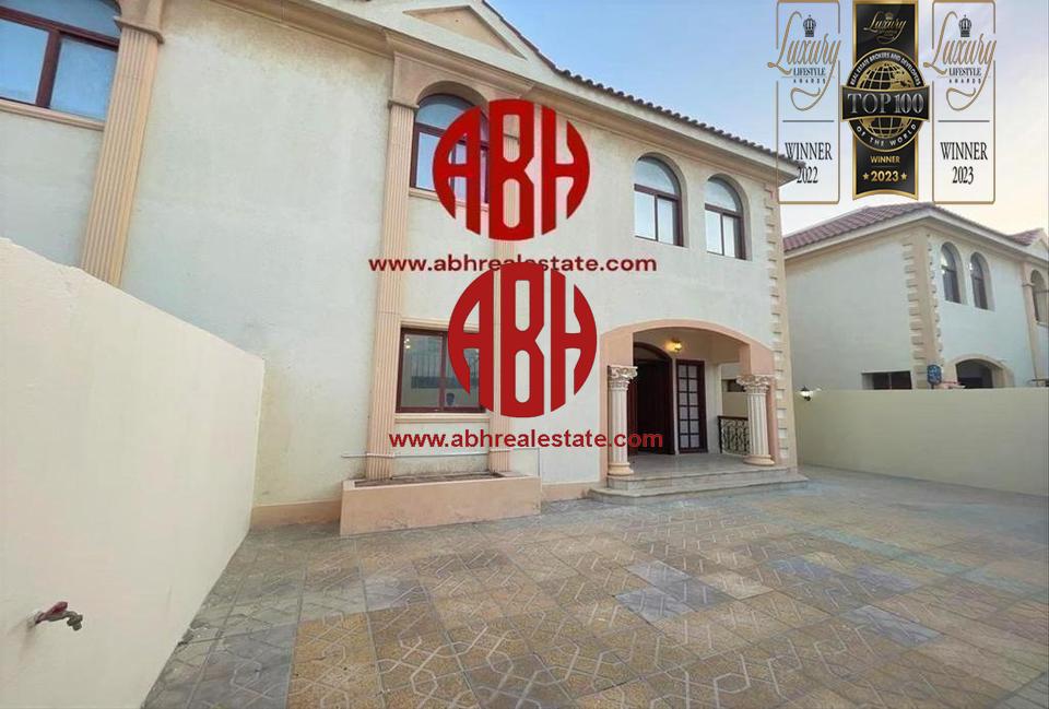 2 VILLAS FOR SALE | RENTED VILLAS | FOR INVESTORS - Villa in Wadi Al Markh