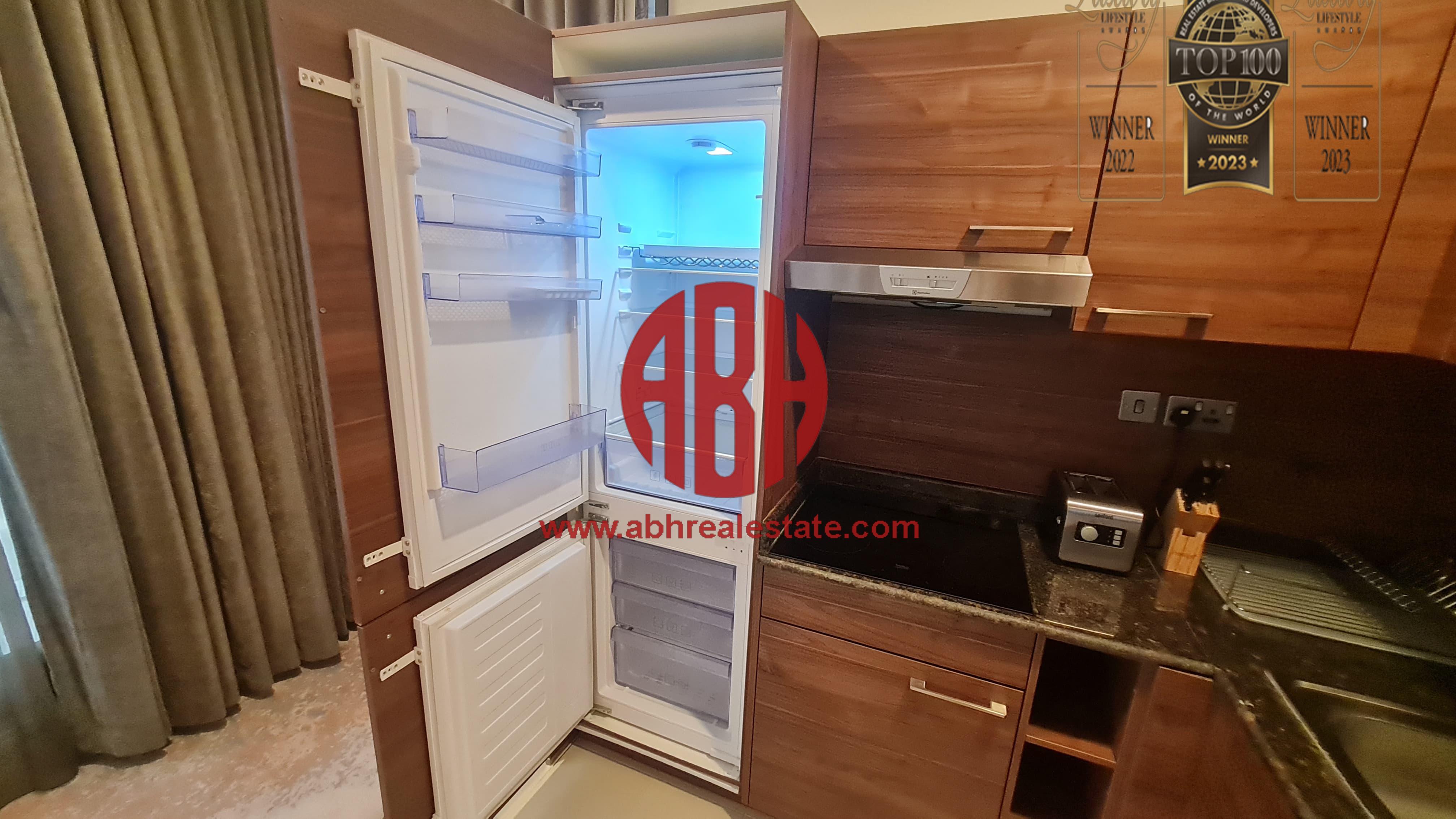 ELEGANT STUDIO | LUXURY LIVING | AMAZING AMENITIES - Apartment in Golden Bay Tower