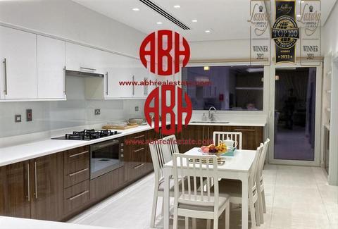 LUXURIOUS COMPOUND | 5 BDR + MAID | SEMI-FURNISHED - Compound Villa in Aspire Tower
