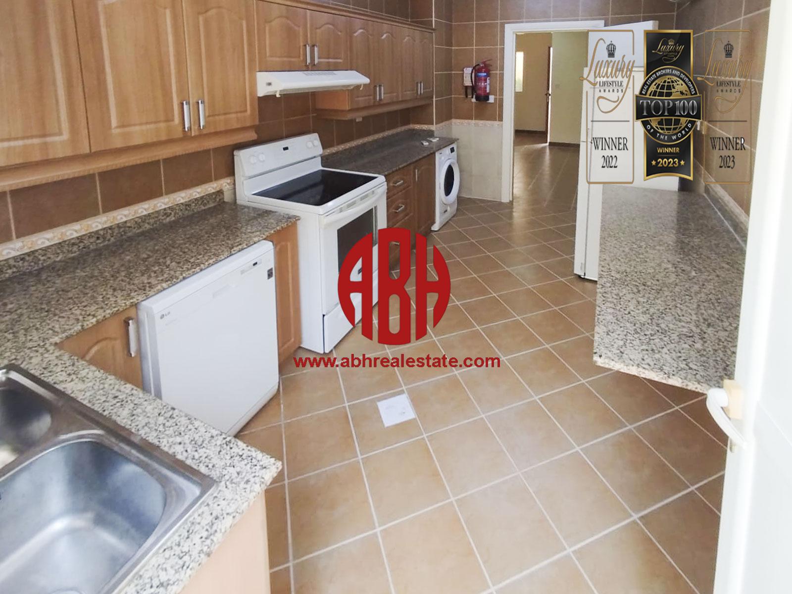 1 MONTH FREE | 4 MASTER BEDROOMS | GREAT AMENITIES - Compound Villa in Tebah Gardens