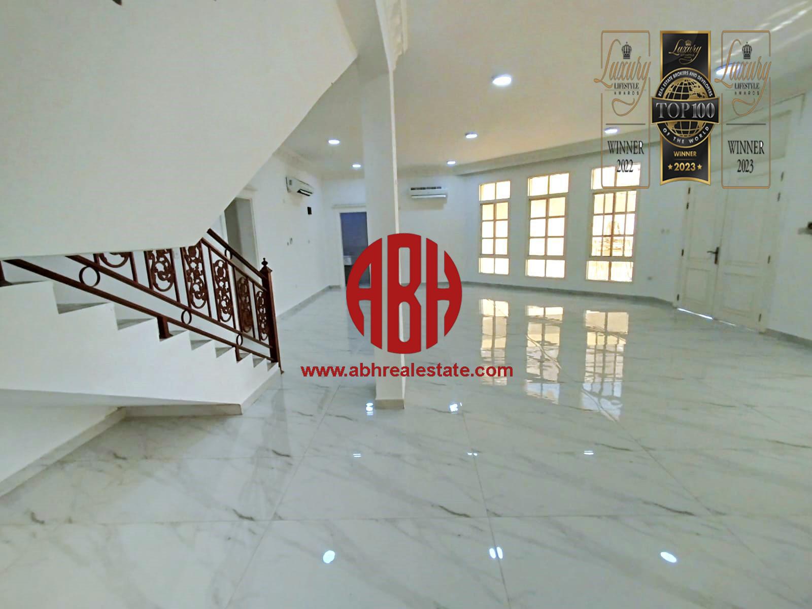 STAND ALONE 5BDR + MAID VILLA | NEAR DOHA FESTIVAL - Villa in Al Ebb