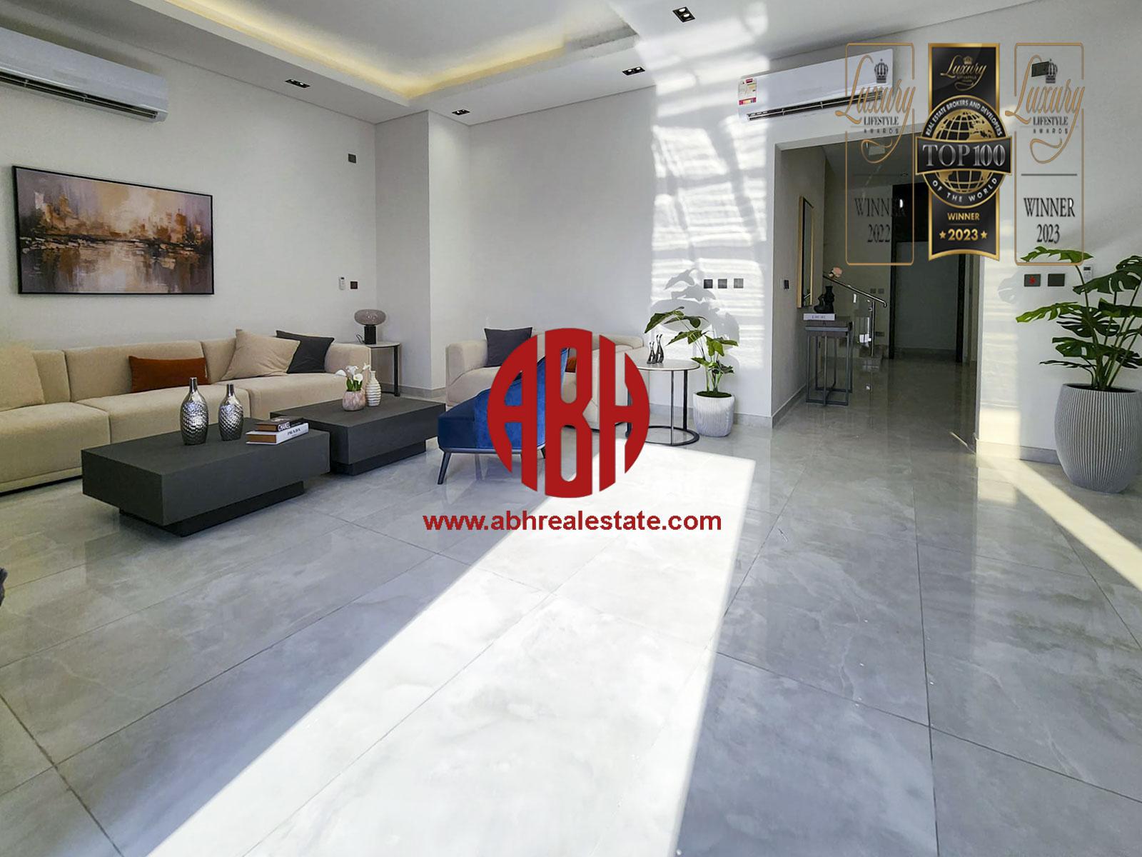 LUXURIOUS 5 BDR + MAID VILLA | BRAND NEW FURNITURE - Villa in Al Hadara Street