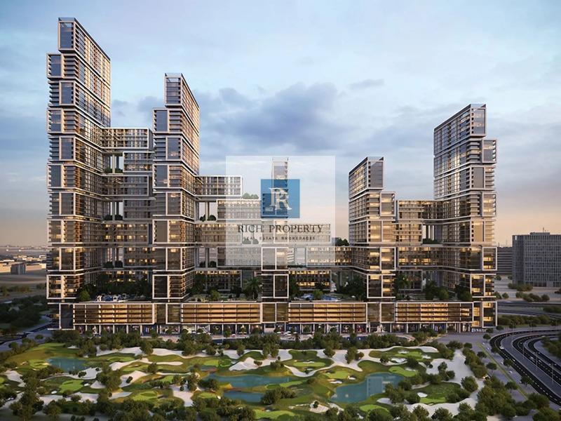 Resale | Luxury Living | Golf View