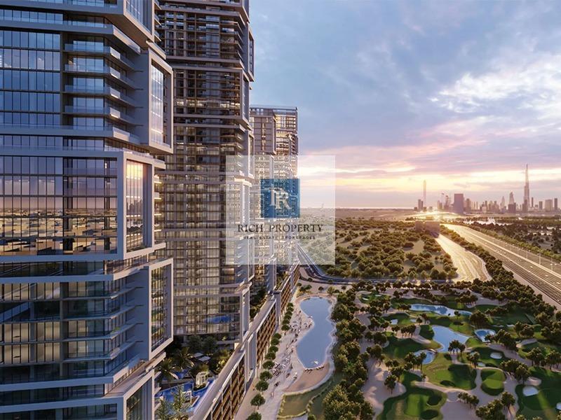Resale | Luxury Living | Golf View