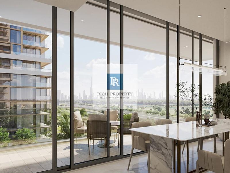 Resale | Luxury Living | Golf View