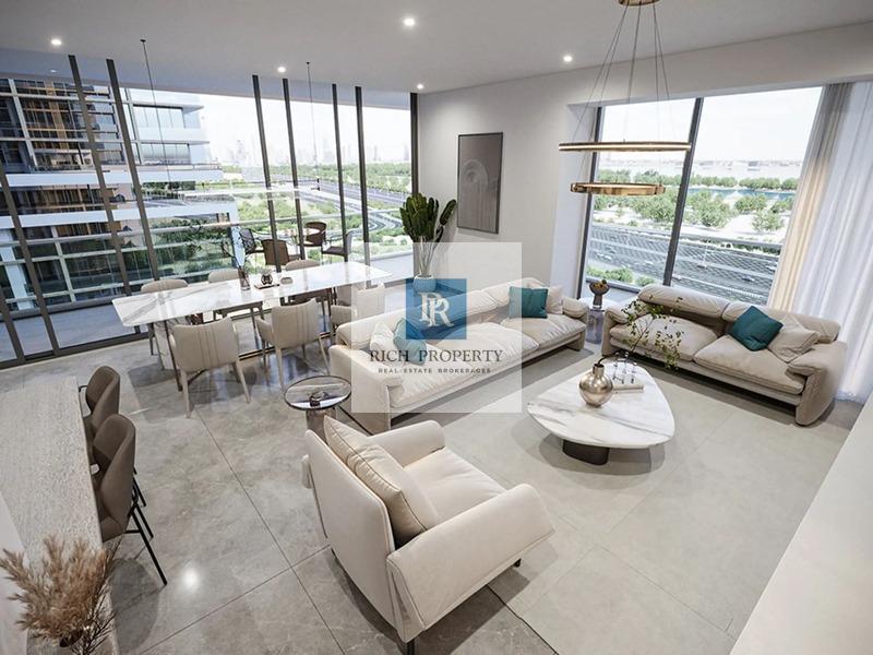 Resale | Luxury Living | Golf View