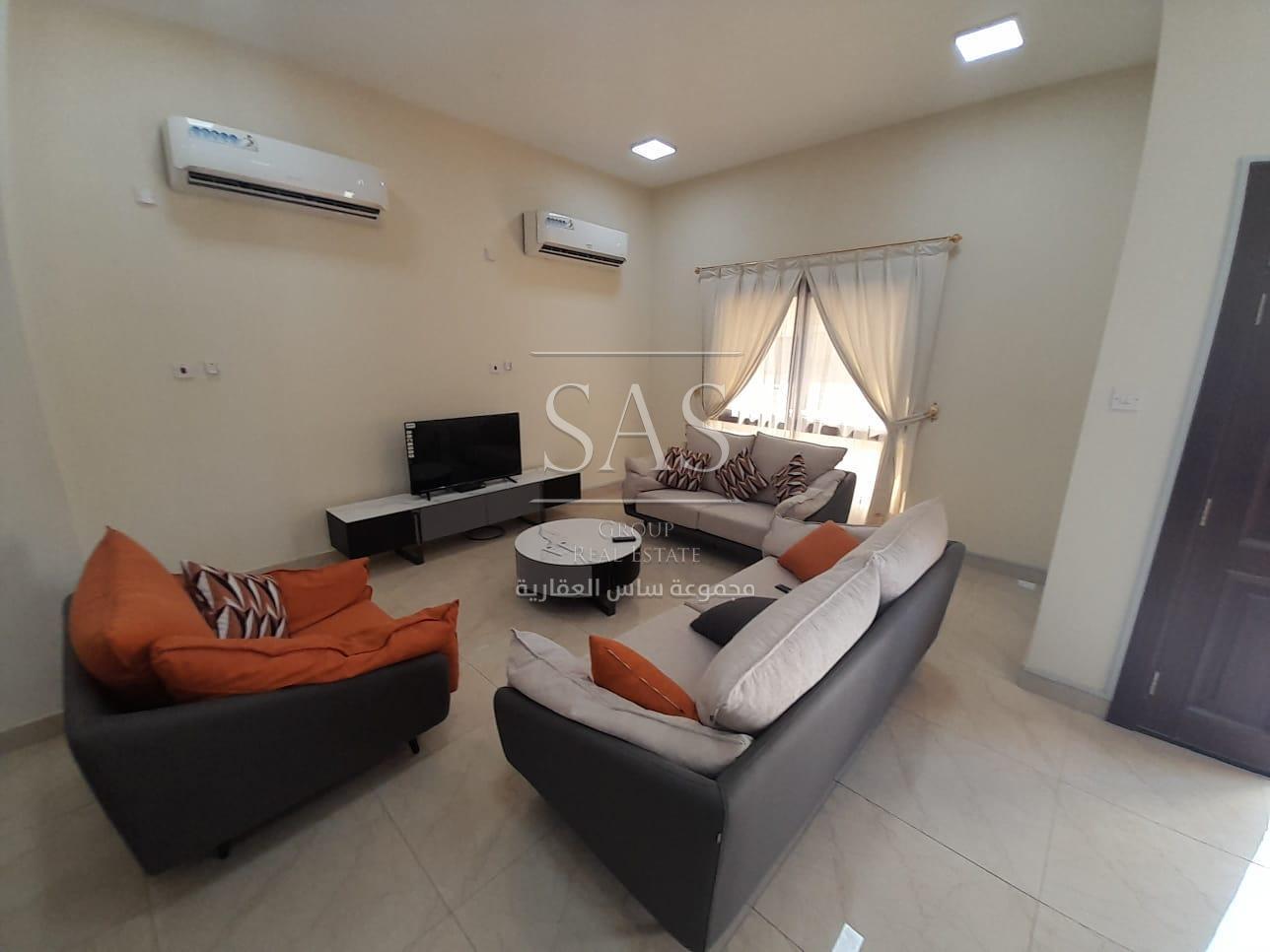 FURNISHED 4 BDR + 1 MAIDS ROOM COMPOUND VILLA - Compound Villa in Al Markhiya Street