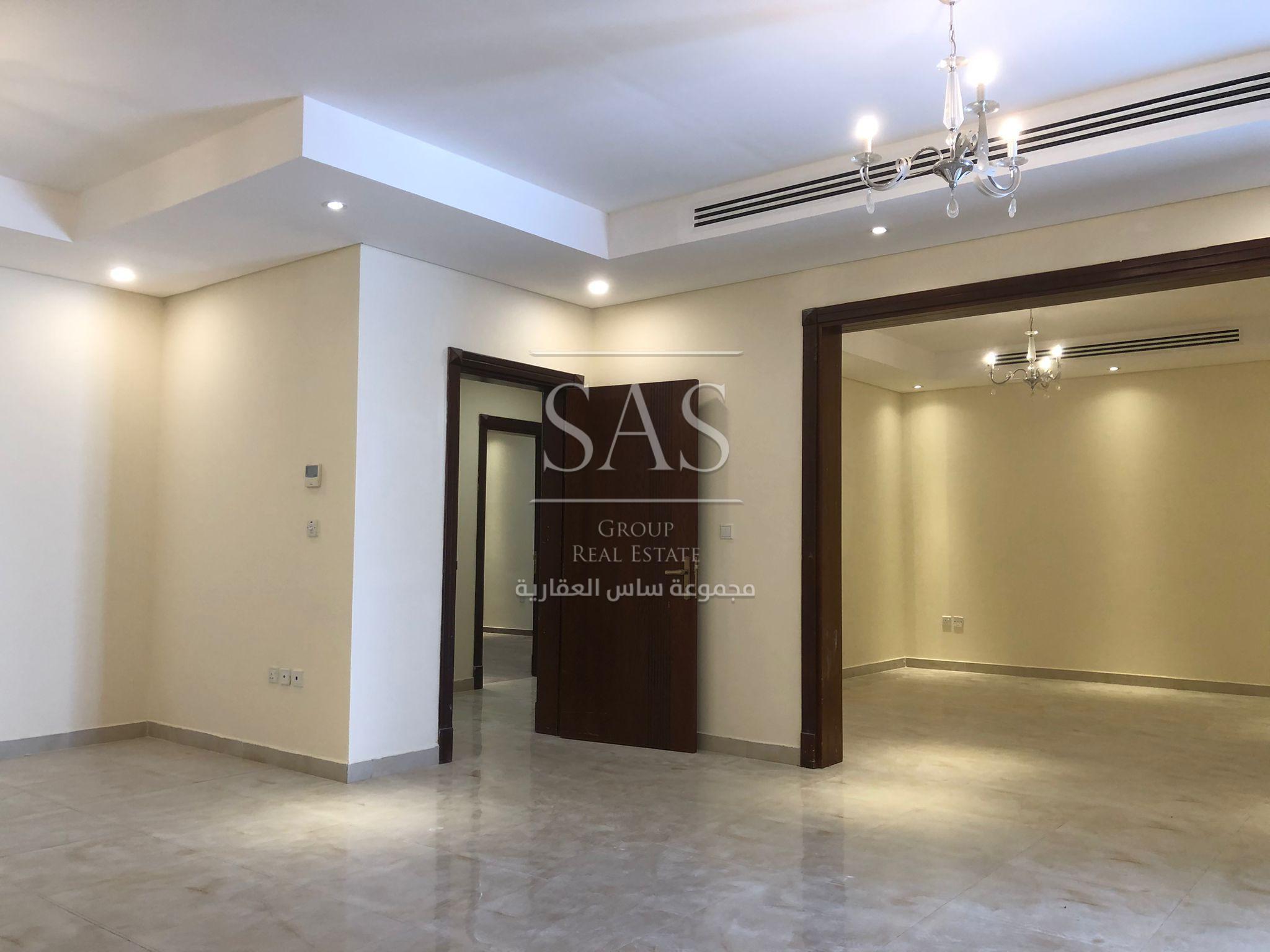 UNFURNISHED 6 BHK COMPOUND VILLA FOR RENT! - Compound Villa in Al Wakra
