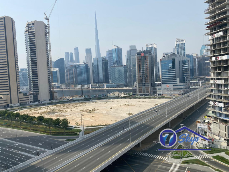 Apartment for Rent in SOL Bay at Business Bay - Dubai