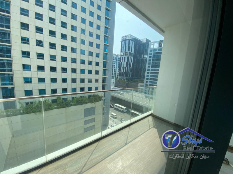 Apartment for Rent in SOL Bay at Business Bay - Dubai