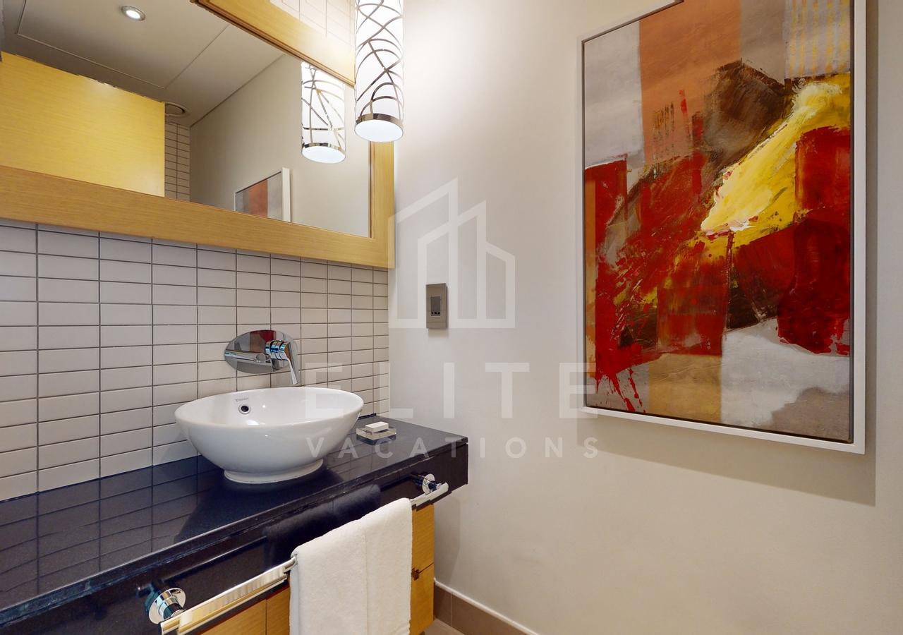 FAIRMONT RESIDENCES