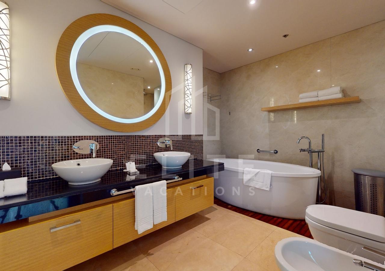 FAIRMONT RESIDENCES