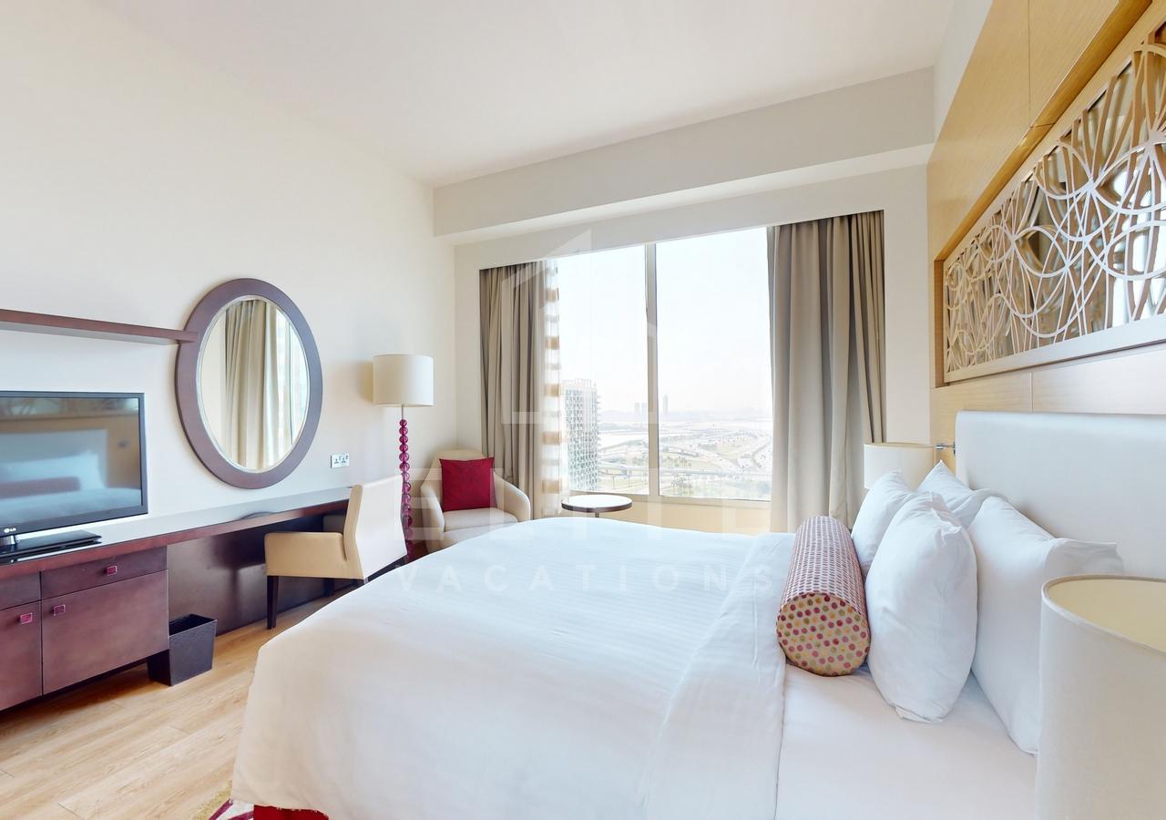 FAIRMONT RESIDENCES