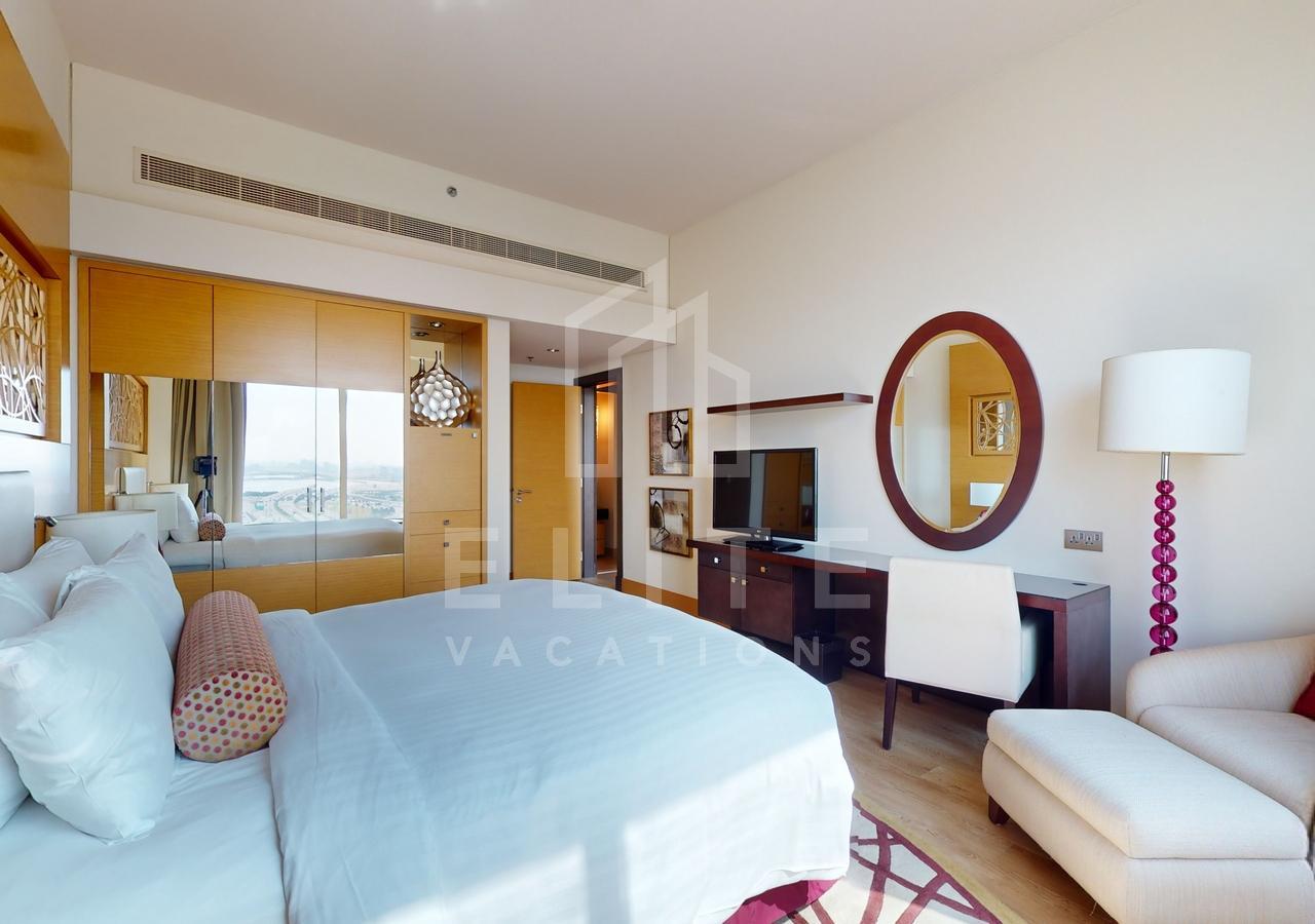 FAIRMONT RESIDENCES