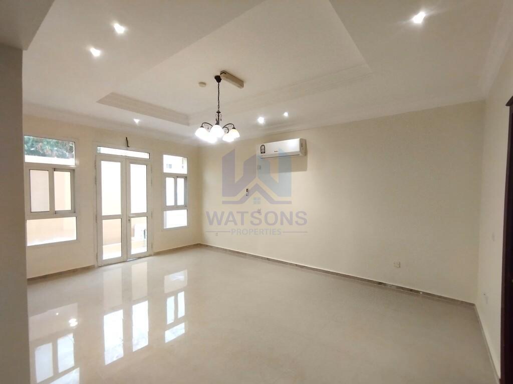 SPACIOUS UF 4BEDROOMS COMP. VILLA + FACILITIES - Compound Villa in Muraikh
