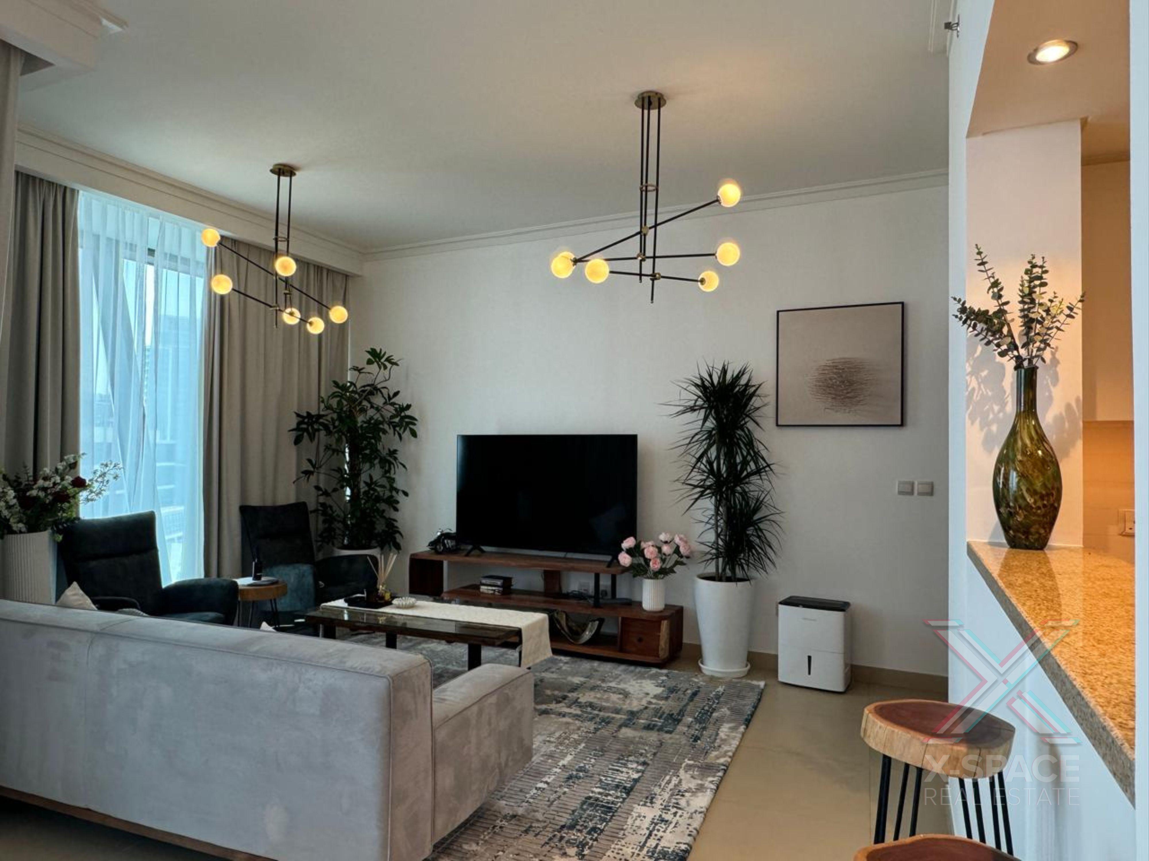 Luxury 3BR+M | Burj Khalifa View | High-End Living
