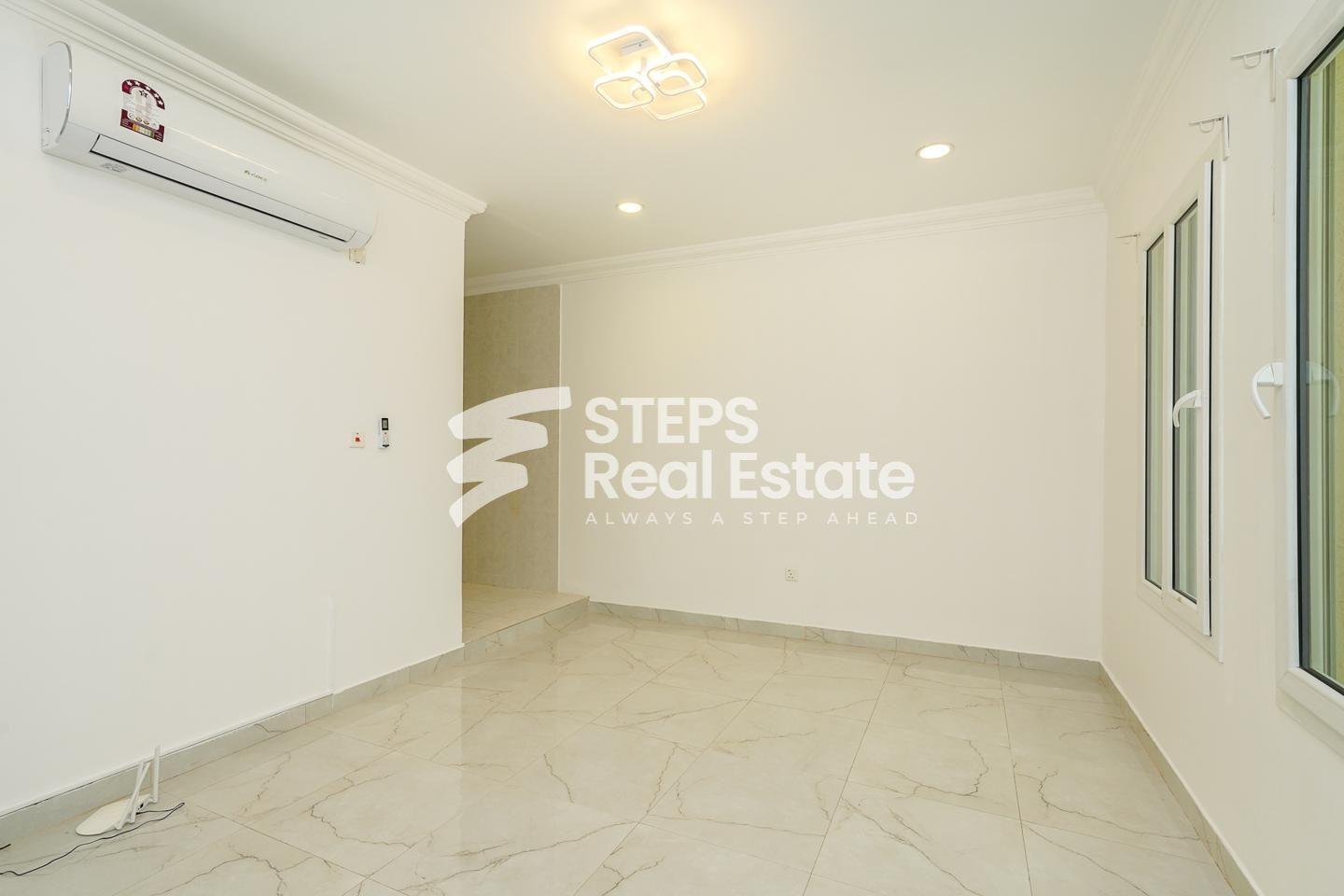Luxurious Villas for Rent in West Bay Lagoon - Villa in West Bay Lagoon Street