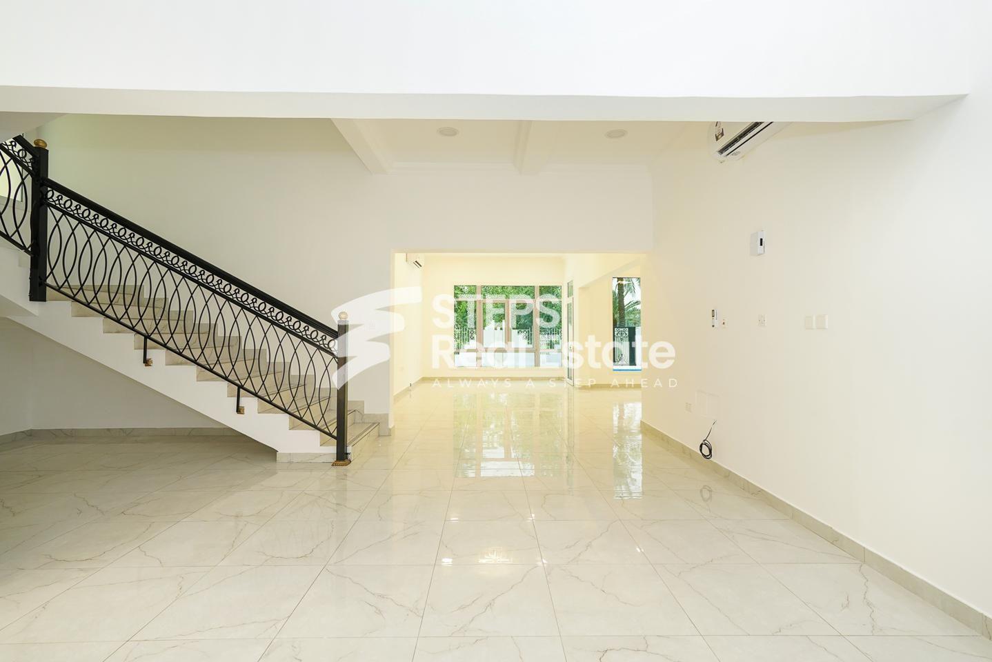 Luxurious Villas for Rent in West Bay Lagoon - Villa in West Bay Lagoon Street