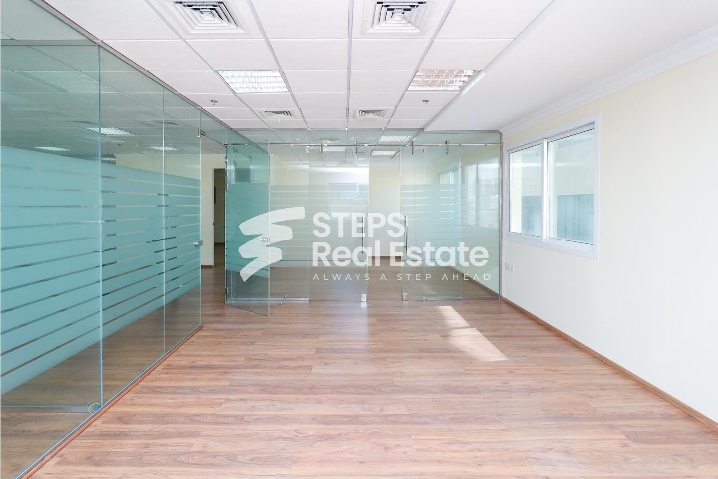 Unfurnished Office Space — Umm Ghuwailina - Office in Al Aman Street