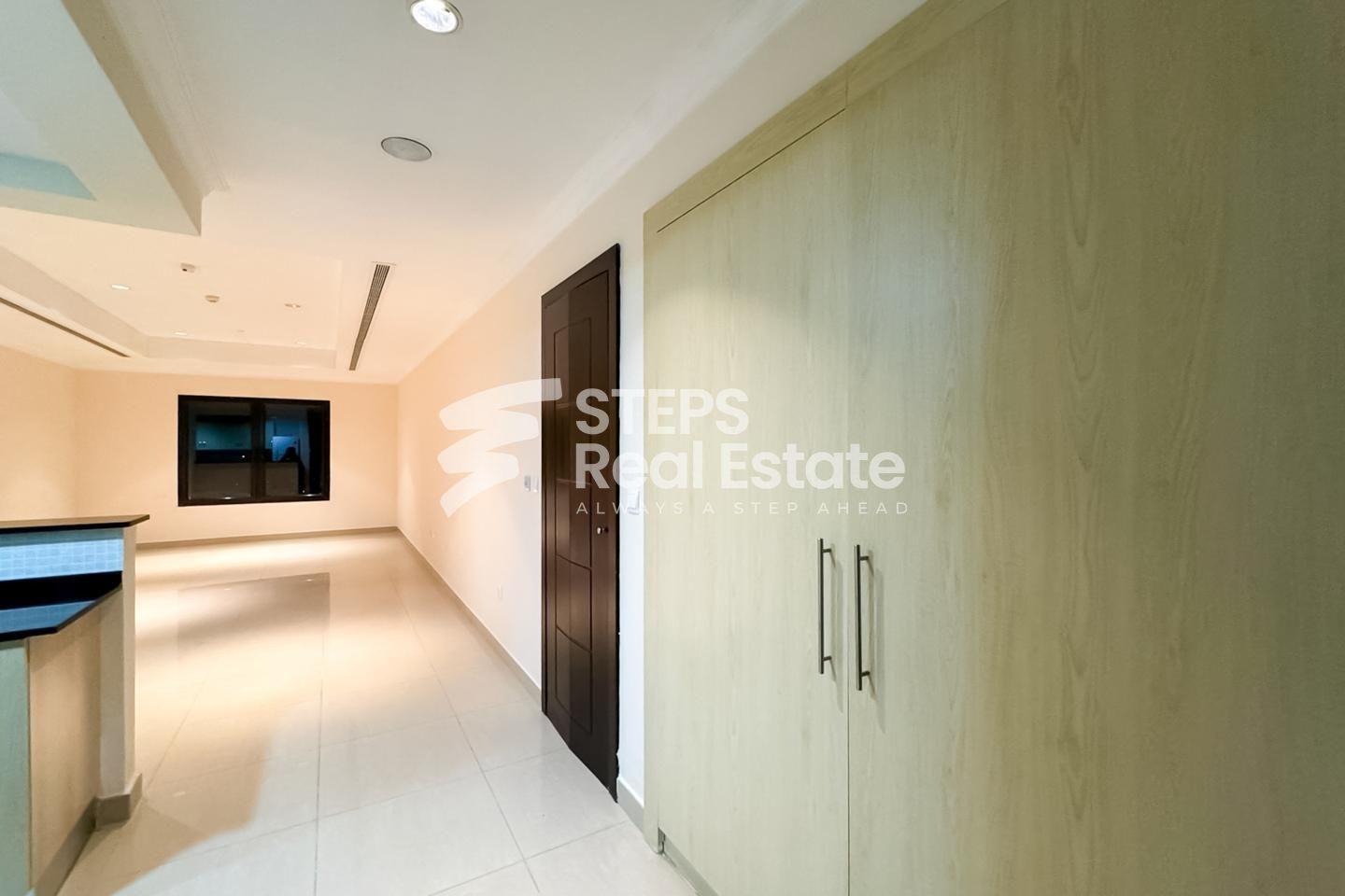 Furnished Studio with Sea Views for Sale - Apartment in West Porto Drive