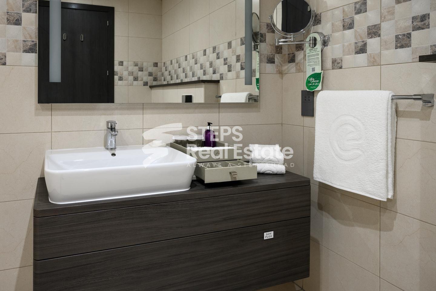 Bills Inclusive | Executive Studio for Rent - Apartment in West Bay Tower