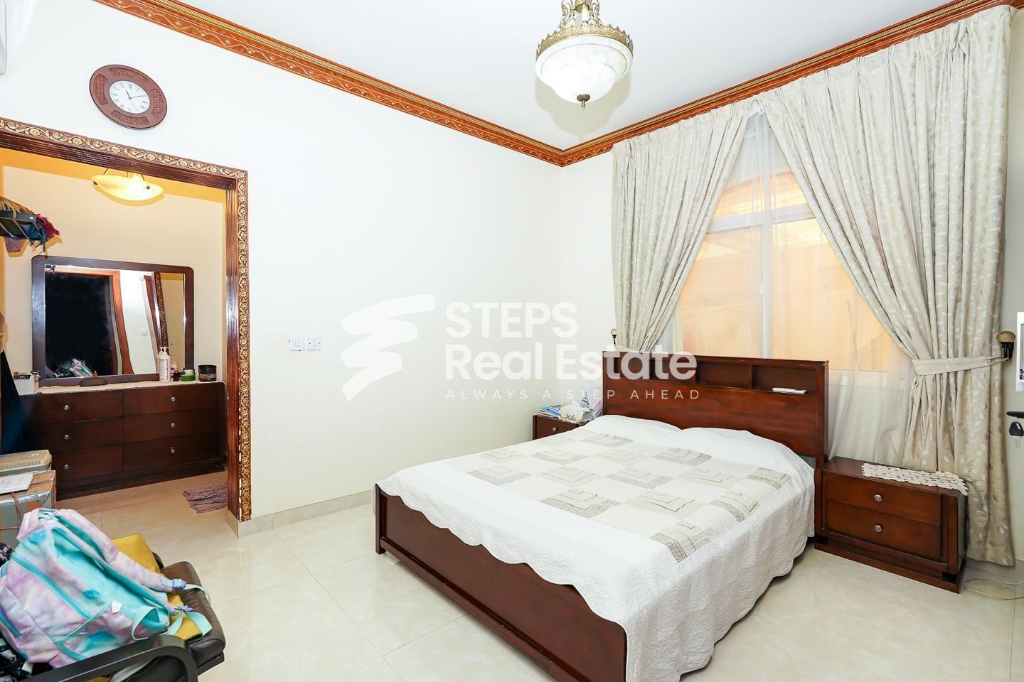 Luxurious 7 BHK Villa for Sale in Ain Khaled - Villa in Umm Al Seneem Street