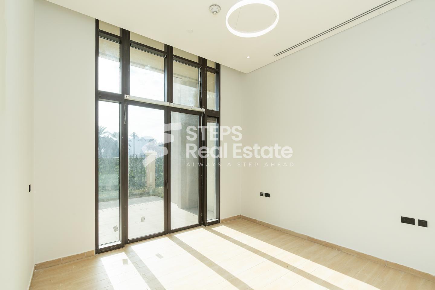 Luxurious Apartment with Garden in The Pearl - Apartment in Giardino Village