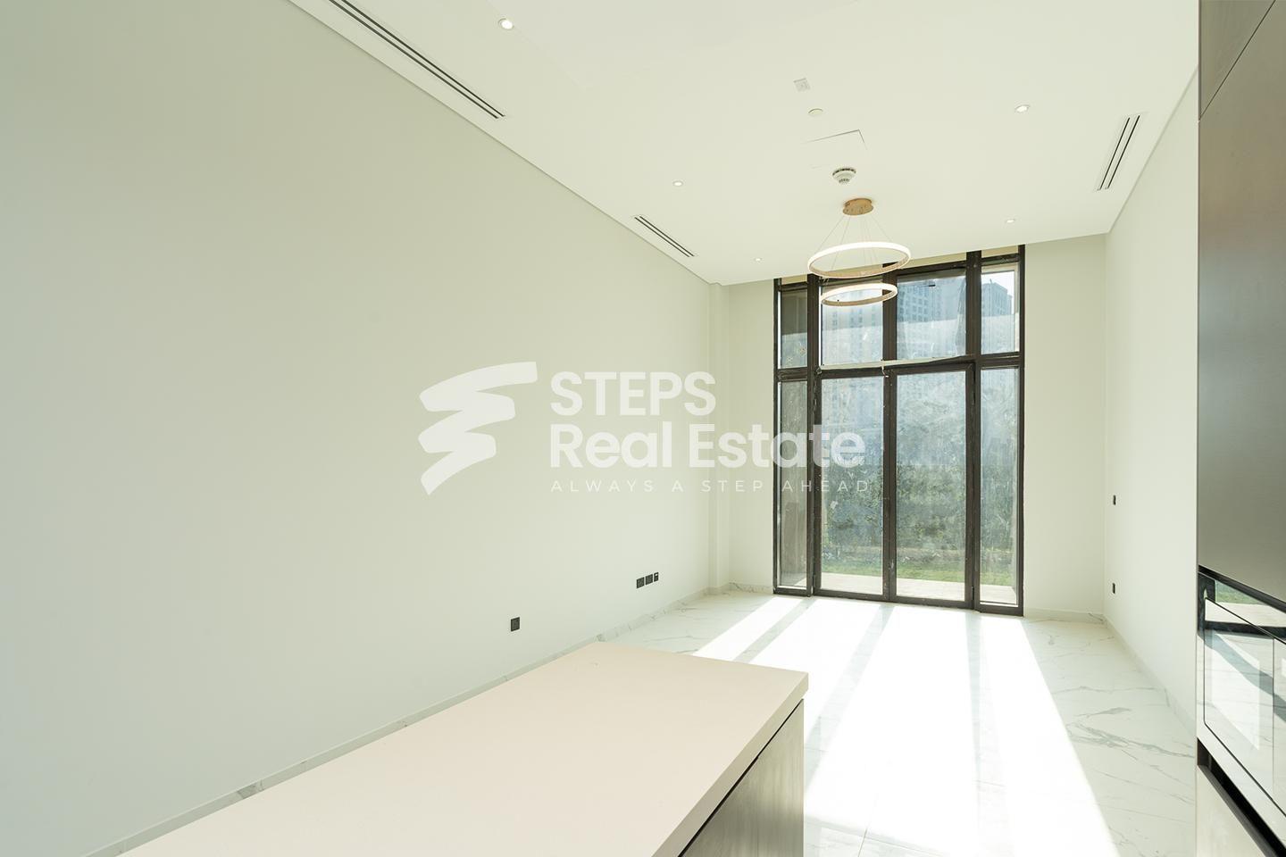 Luxurious Apartment with Garden in The Pearl - Apartment in Giardino Village