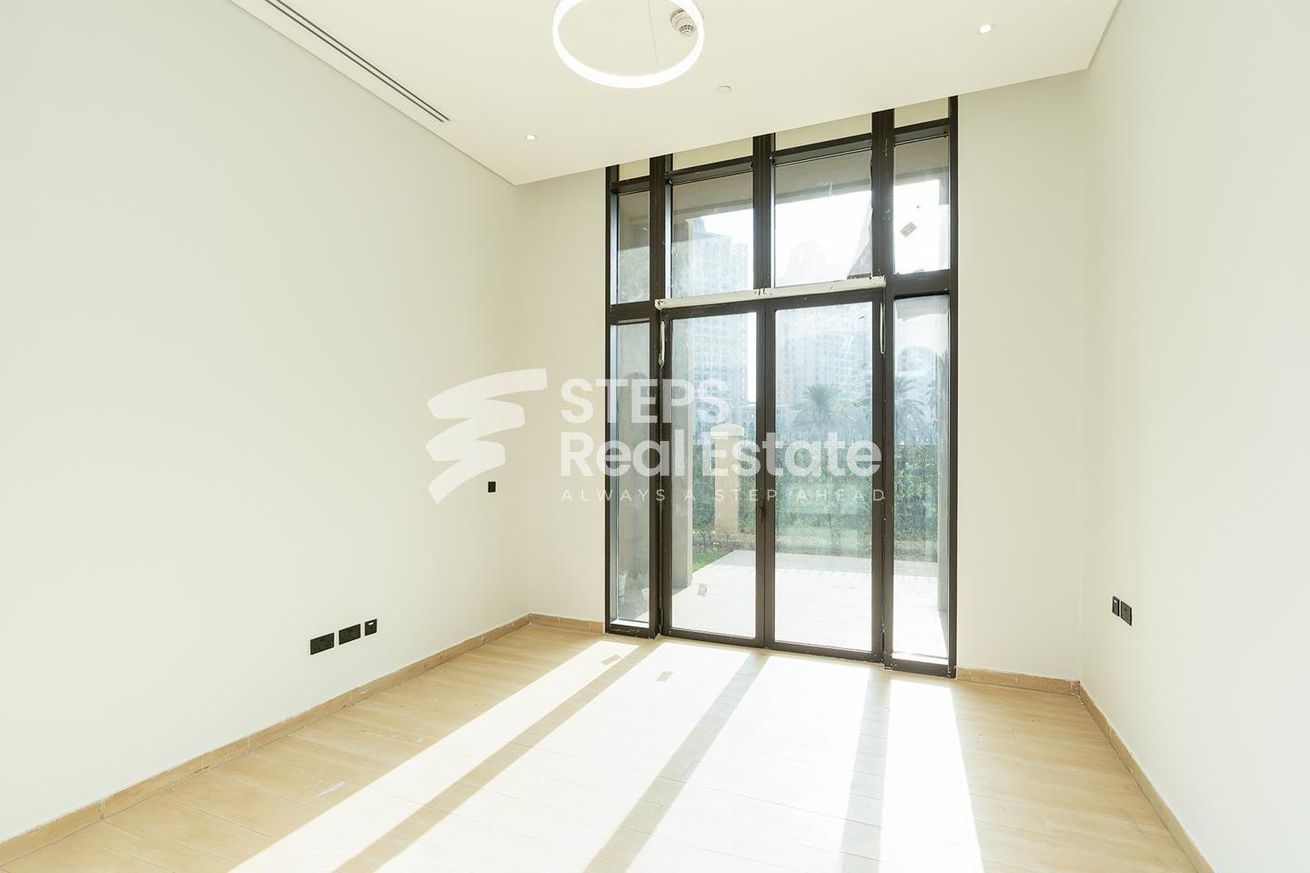 Luxurious Apartment with Garden in The Pearl - Apartment in Giardino Village