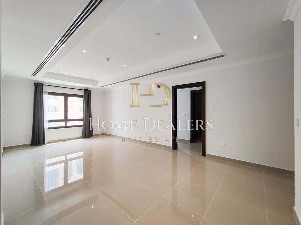 1 Month Free | Semi Furnished 1BR in Porto Arabia - Apartment in West Porto Drive