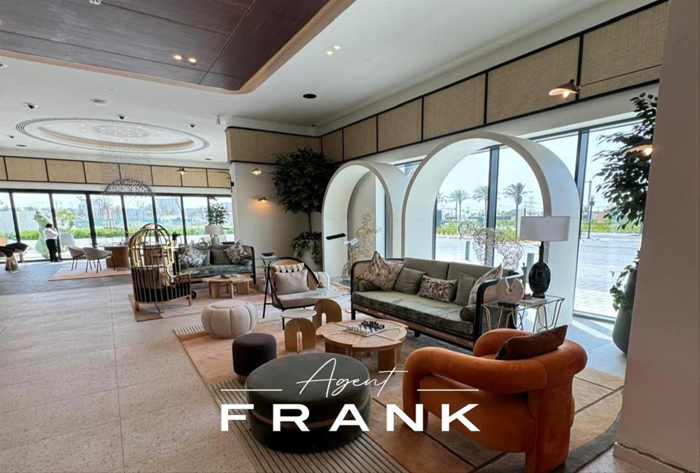 Mid Floor | Community View | Vacant