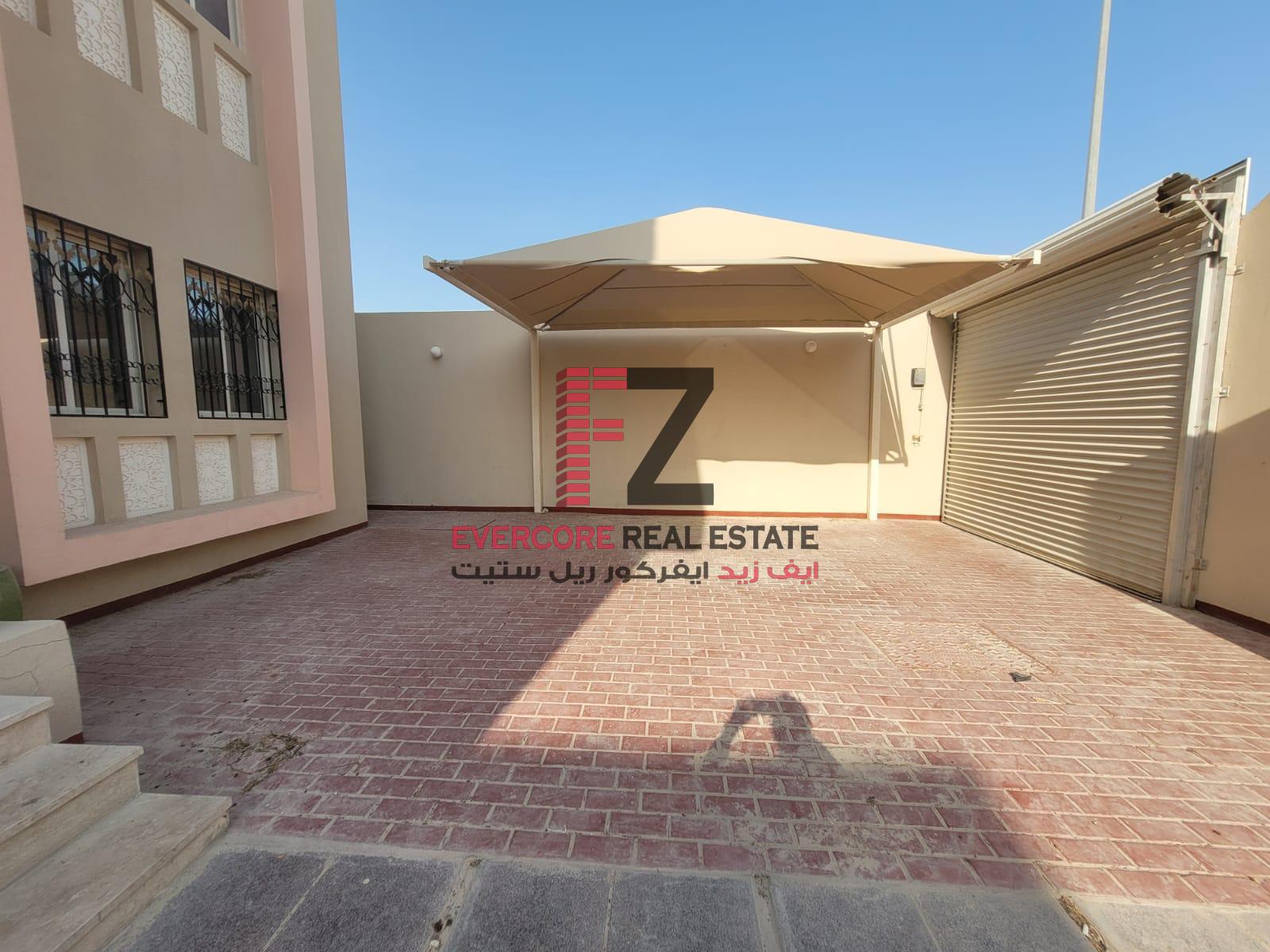 STANDALONE VILLA| 05 BR| POOL| 01 MONTH FREE - Villa in Al Duhail South