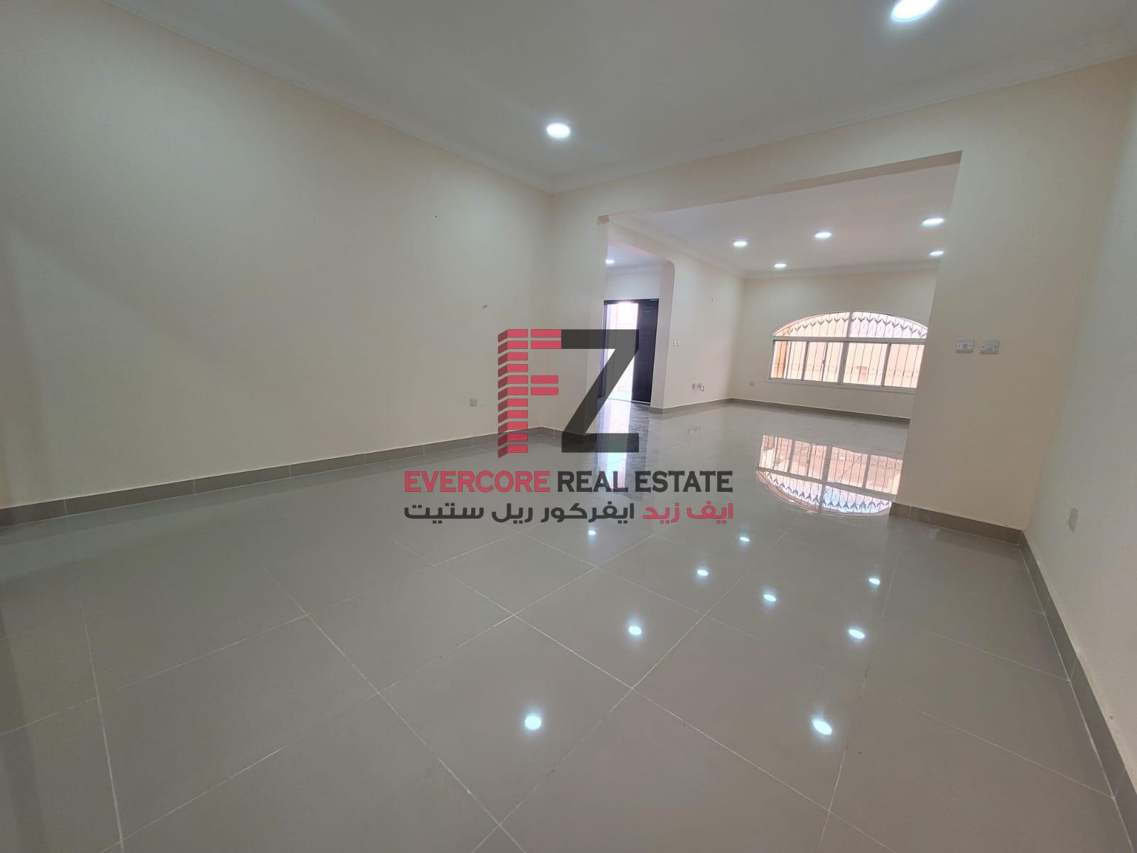 STANDALONE VILLA| 05 BR| POOL| 01 MONTH FREE - Villa in Al Duhail South