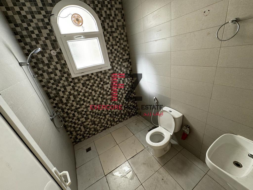 Spacious 10 BR villa for Family/Ladies Staff - Villa in Al Rayyan
