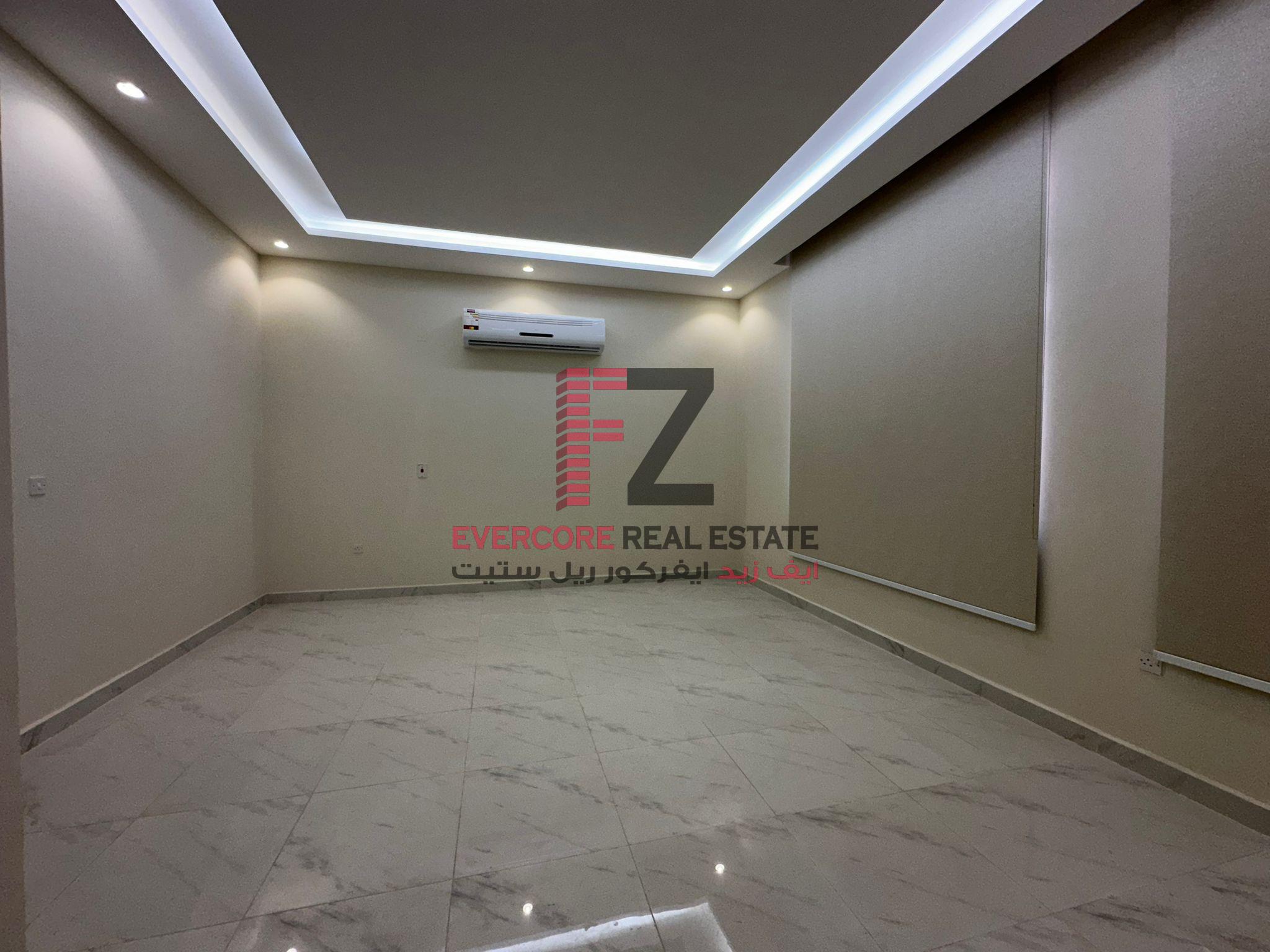 LUXURY VILLA| 05 BR + MAID| OUTHOUSE| AL KHOR
