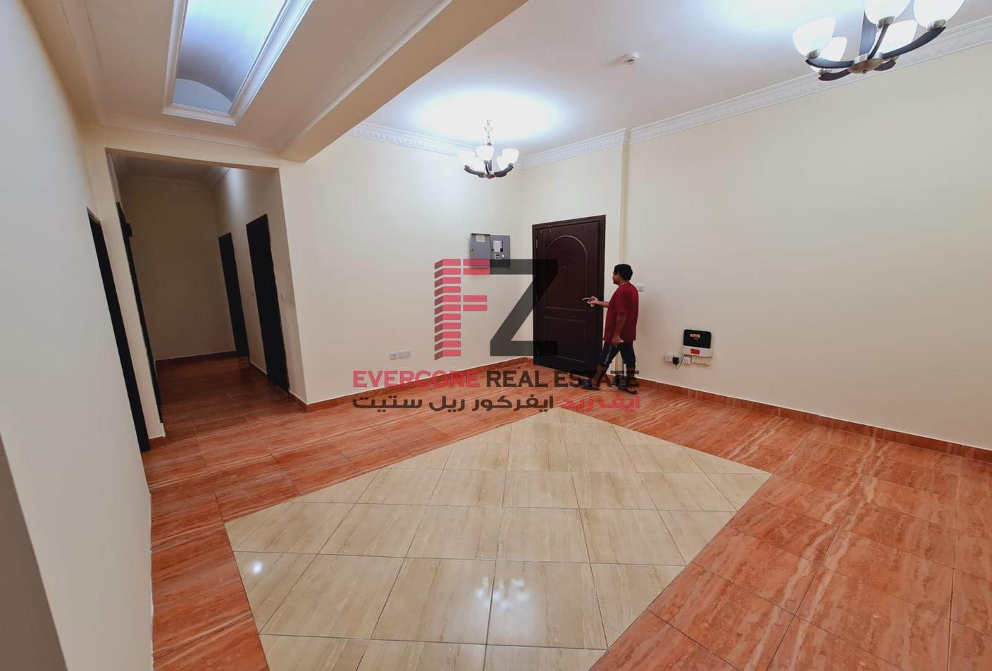 Un furnished 02 bed rooms with 02 full bathrooms - Apartment in Fereej Abdul Aziz