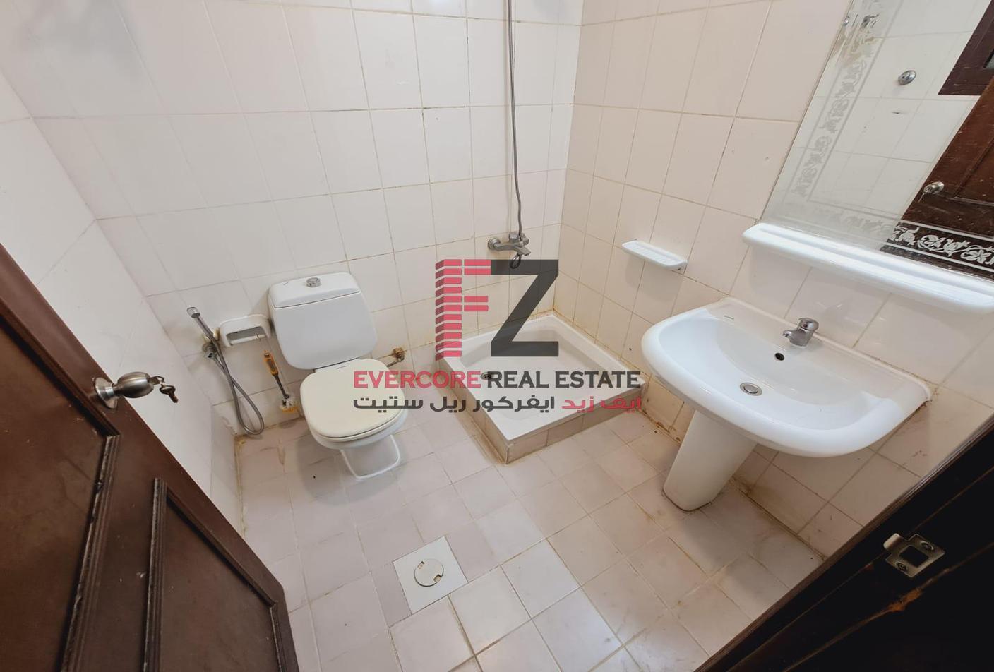 Un furnished 02 bed rooms with 02 full bathrooms - Apartment in Fereej Abdul Aziz