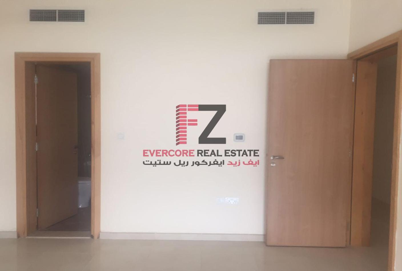 01 bed room | apartment |Semi furnished | 5000 - Apartment in La Piazza
