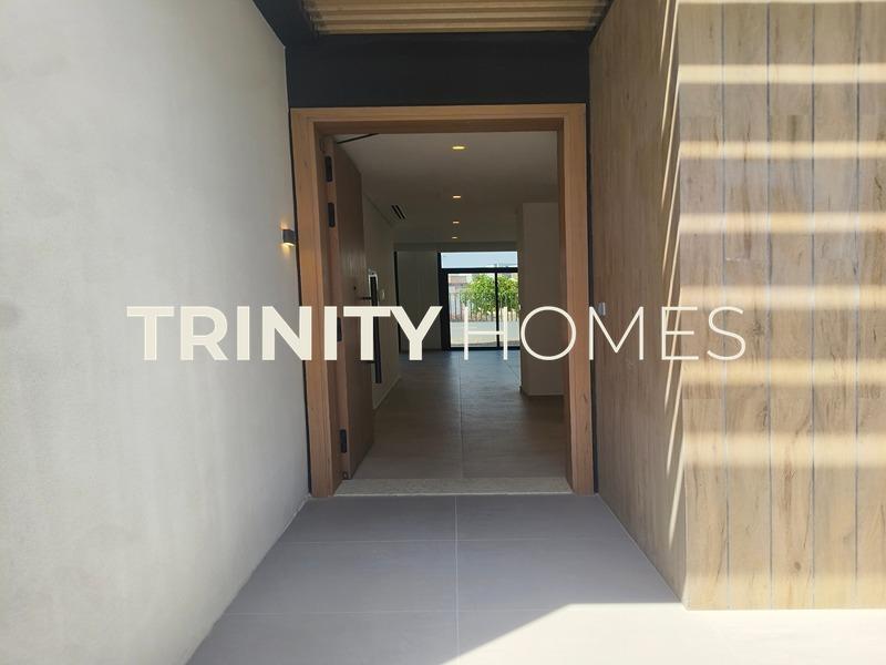 Parkside Living | 3-Bed + Maid’s | Modern Elegance