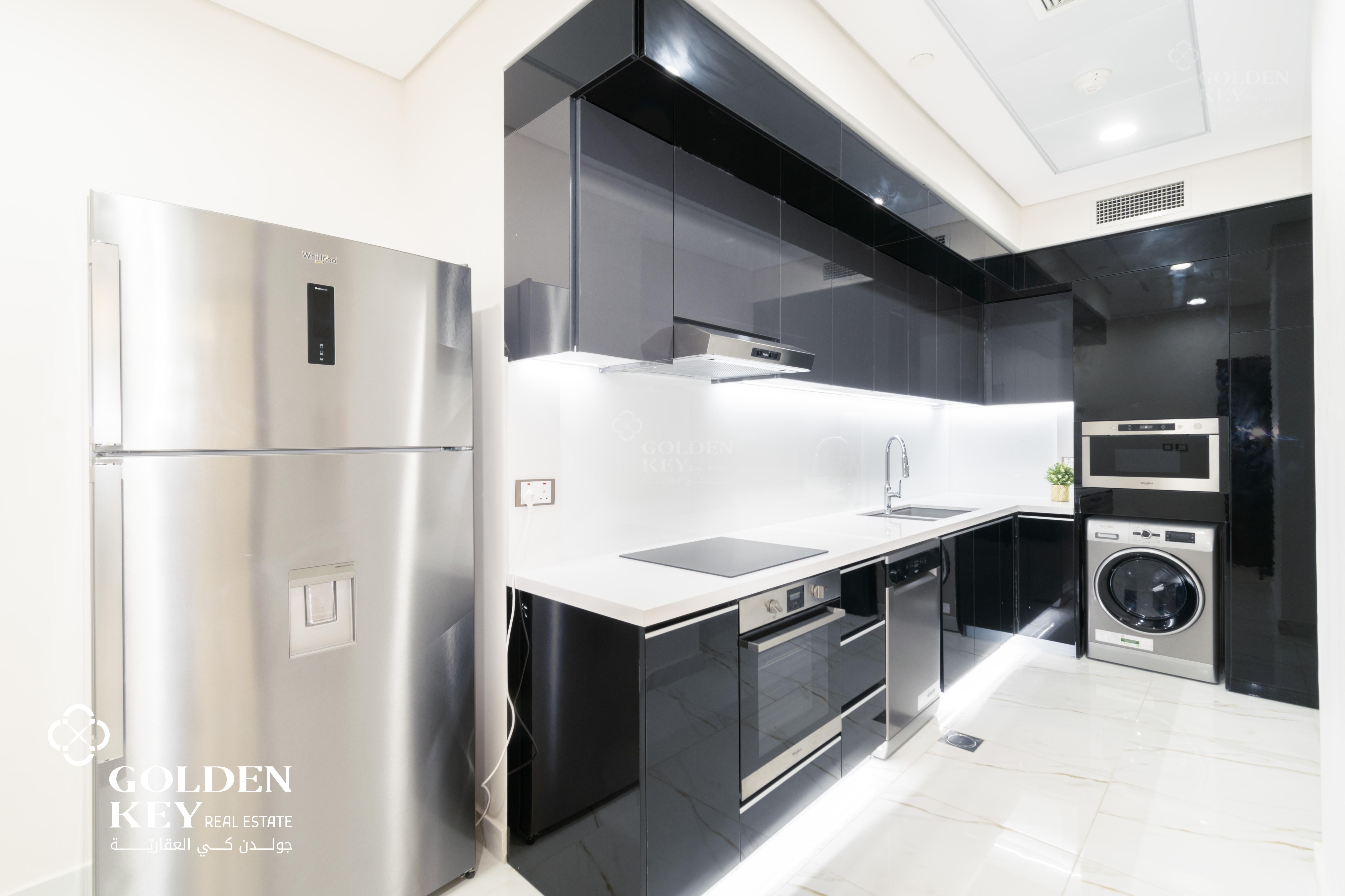 Luxury 3BR+ Balcony ✅ Furnished✅ Floresta Gardens