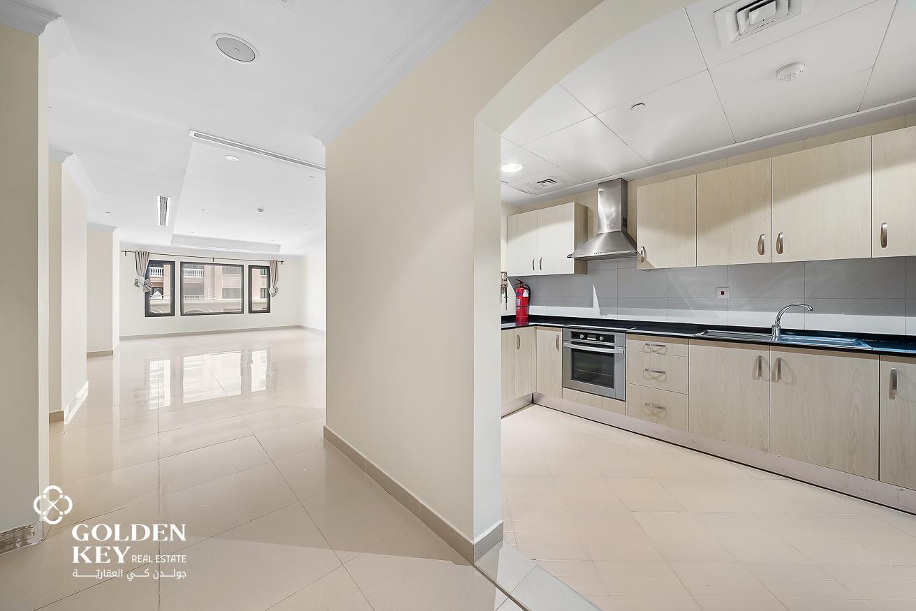 Spacious 1BHK + Office in Porto Arabia – For Rent