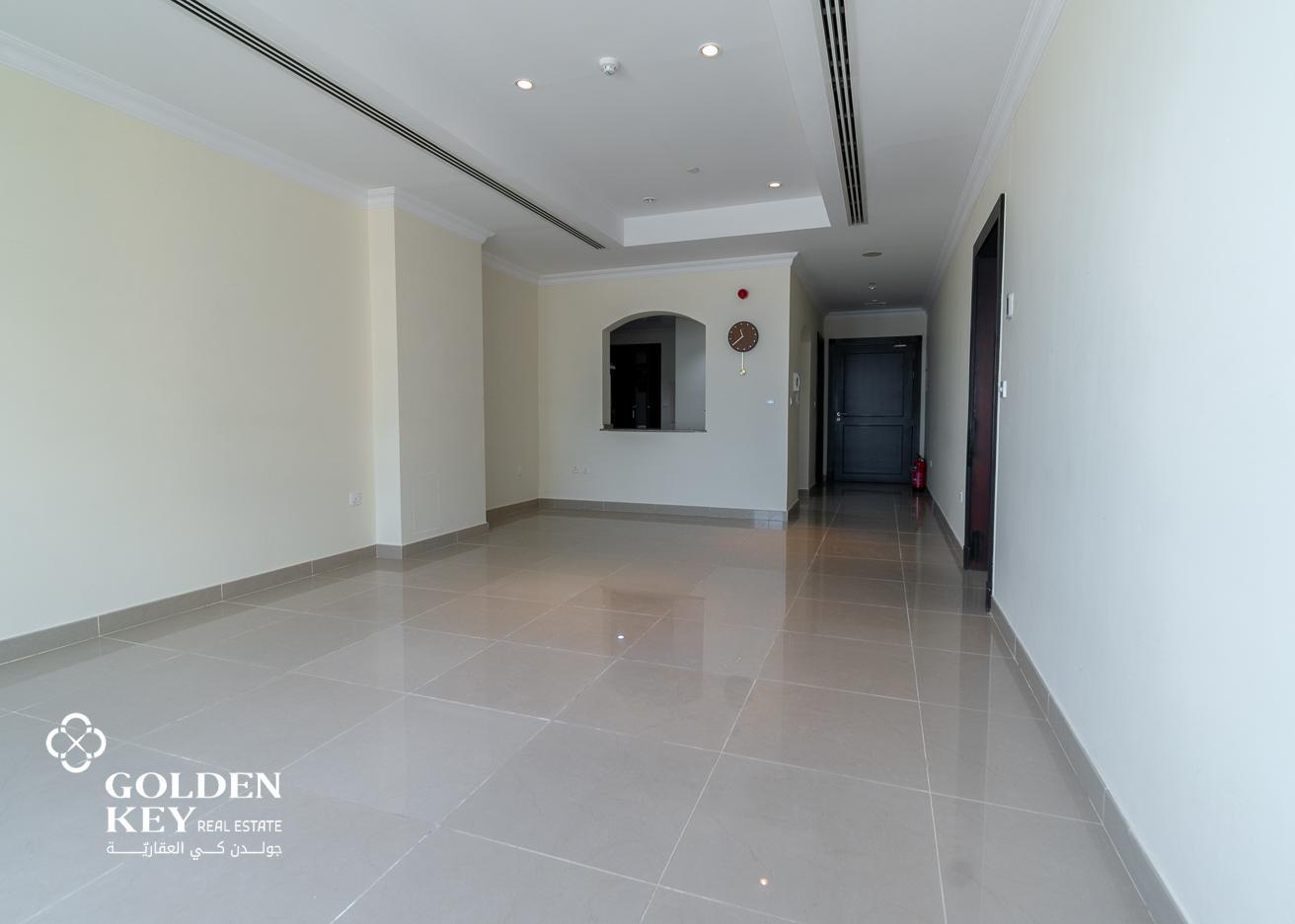 Spacious 1BR ✅ Semi Furnished ✅  Porto Arabia
