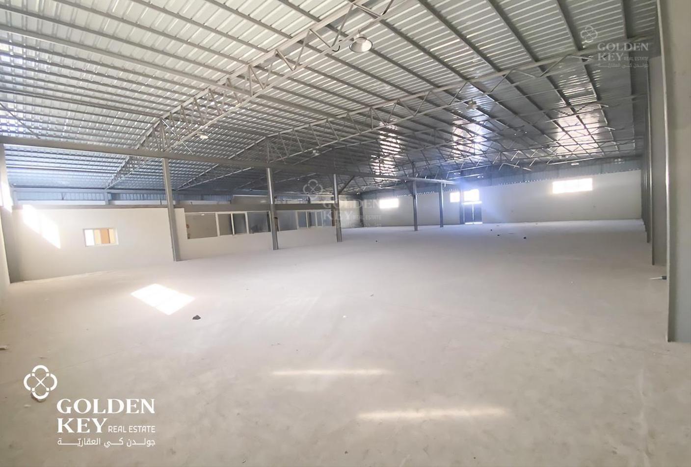 Garage with Office | 3 spacious Room | 800 SQM - Warehouse in Industrial Area 1
