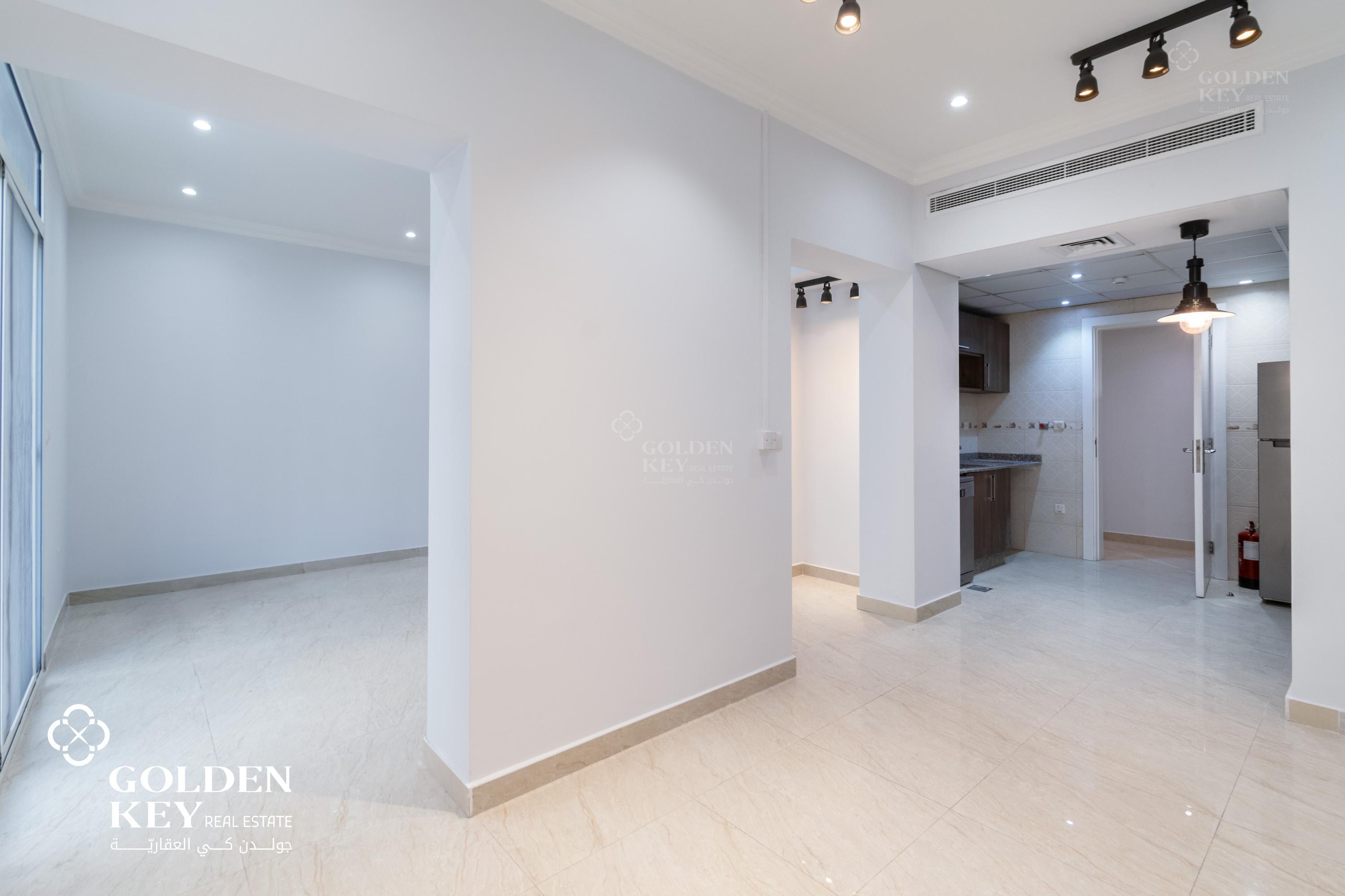 Large Terrace | Great Layout | Fox Hills - Apartment in Fox Hills South