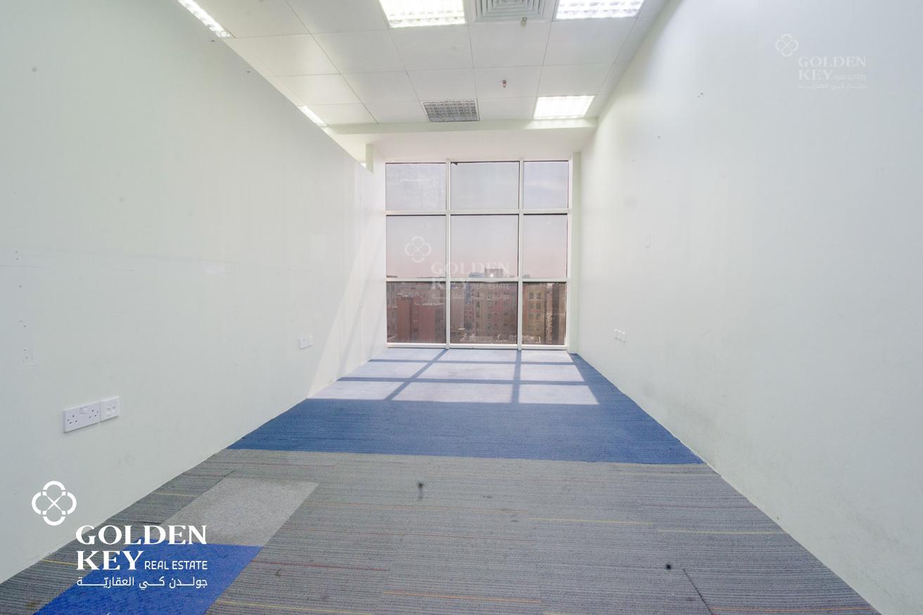 Stunning Office space ✅ 122 SQM ✅ AL Muntazah - Office in Hiteen Street