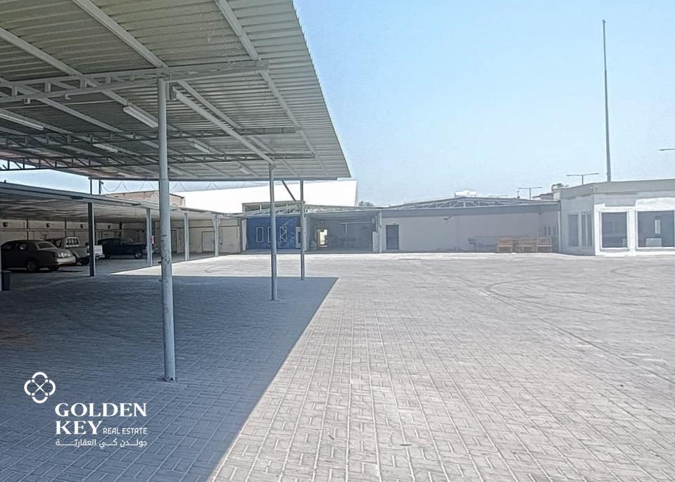 Garage + Office + Labor Camp | Open Yard For Rent