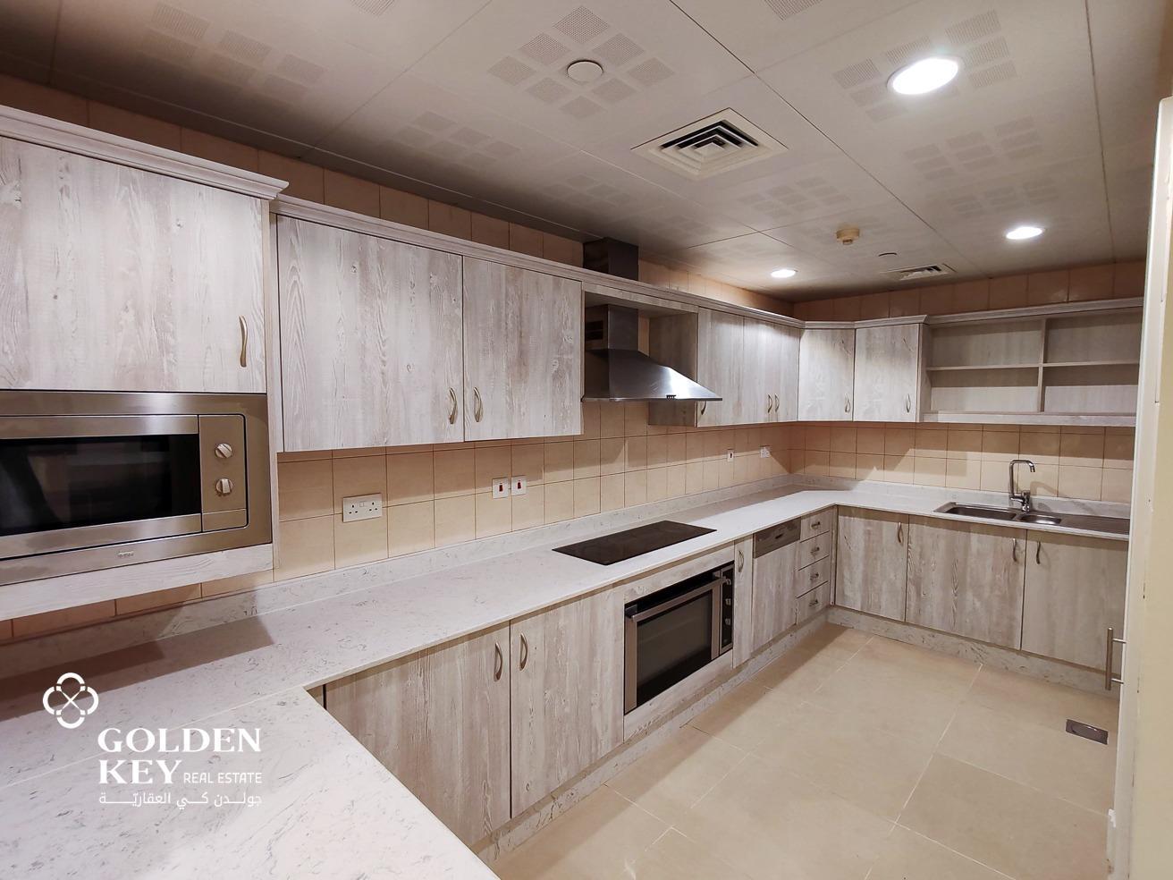 Luxurious 2BHK | Big Balcony | Prime location