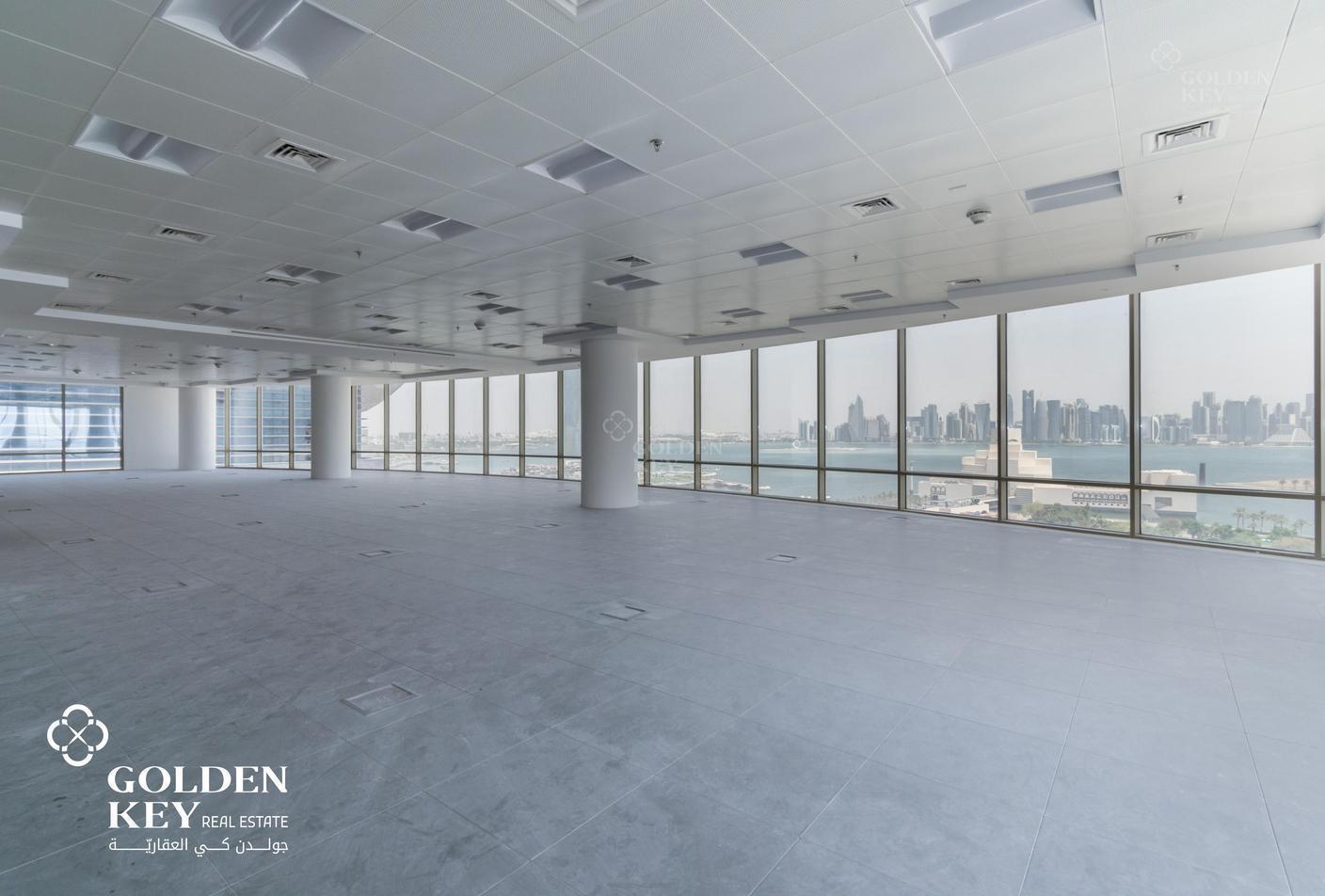 Entire Commercial Building | In Prime Location