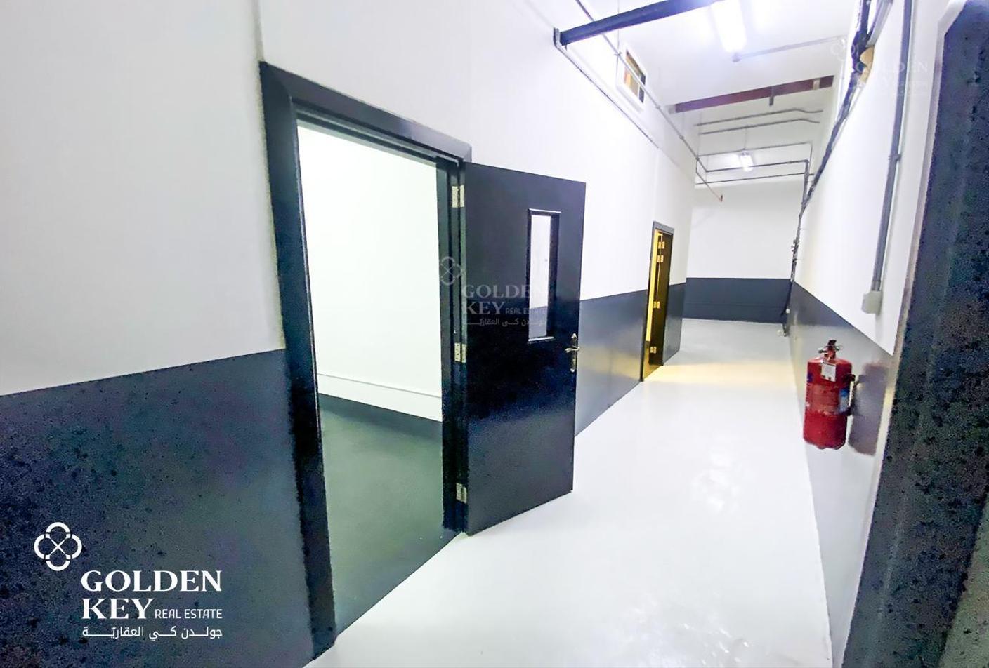 General Store ✅ 100 SQM ✅ Prime Location - Warehouse in Regency Business Center 2