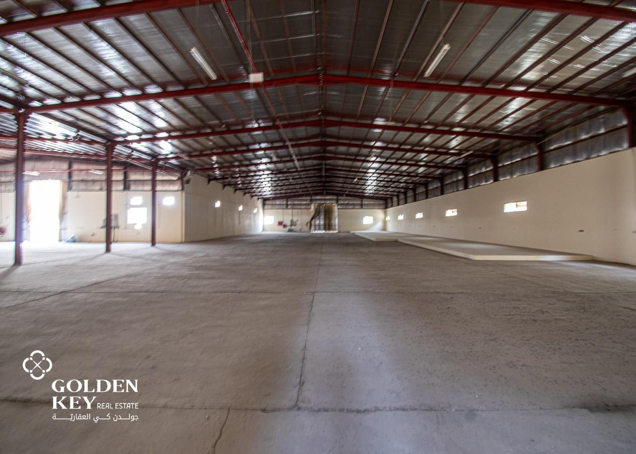 Warehouse with Rooms | Store | 4000 SQM